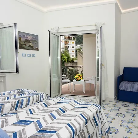 Ambra Sorrento Suites Short Rent Exterior foto