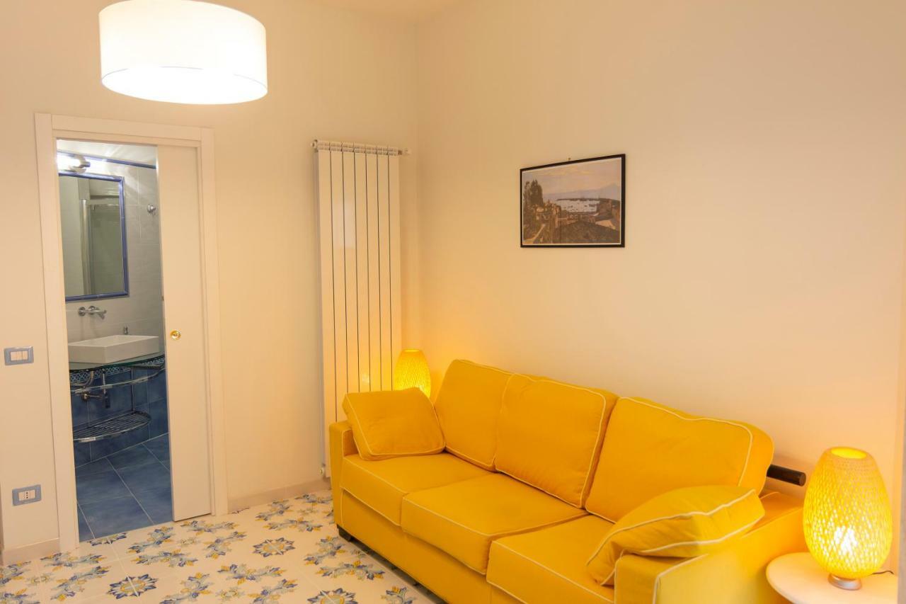 Ambra Short Rent Sorrento